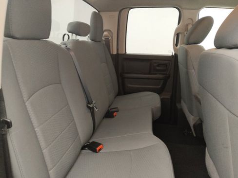 Used 2019 RAM 1500 Express AWD/4WD image 19