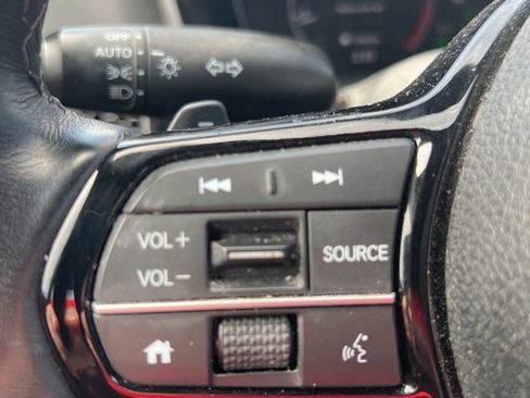 Used 2023 Honda Civic Sport image 10