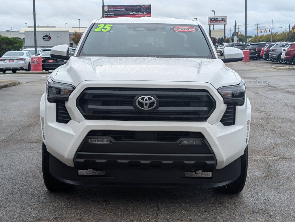 Certified 2025 Toyota Tacoma SR5 AWD/4WD image 2