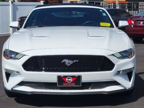 Used 2019 Ford Mustang GT Premium w/ Equipment Group 401A RWD image 5