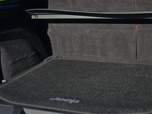 Used 2021 Jeep Grand Cherokee Summit w/ Platinum Series Group image 8