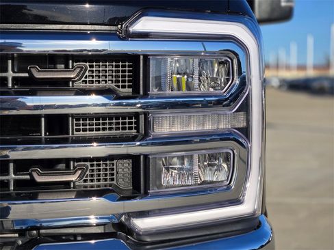 Used 2026 Ford F250 King Ranch w/ Chrome Package image 36