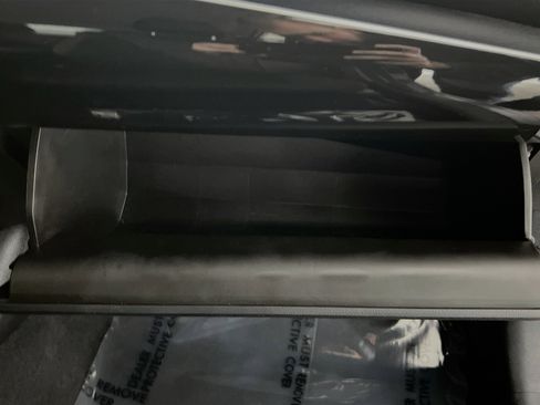 Used 2022 Toyota Prius L Eco image 35