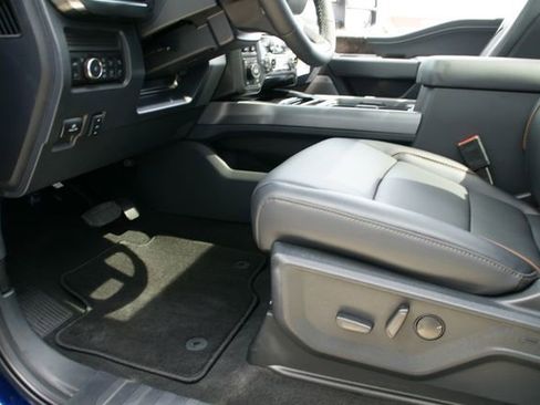New 2026 Ford F250 Lariat AWD/4WD image 19