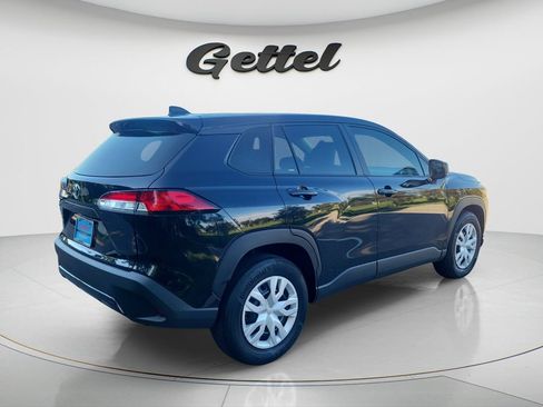 Certified 2024 Toyota Corolla Cross L FWD image 5