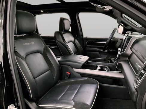 Used 2024 RAM 1500 Laramie image 7