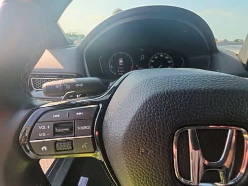 Certified 2022 Honda Civic Sport image 17
