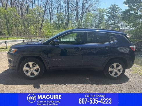 Used 2020 Jeep Compass Latitude FWD image 6