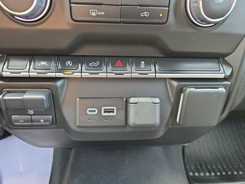 Used 2024 Chevrolet Silverado 1500 Custom AWD/4WD image 7