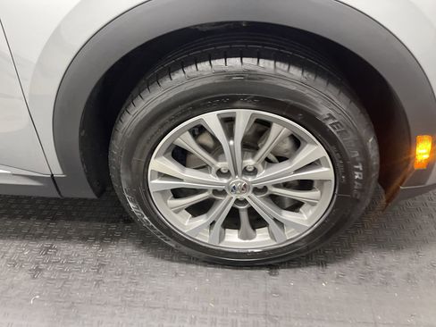 Used 2023 Buick Envision Preferred image 30