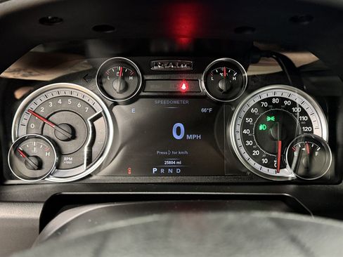 Used 2018 RAM 2500 Big Horn AWD/4WD image 37