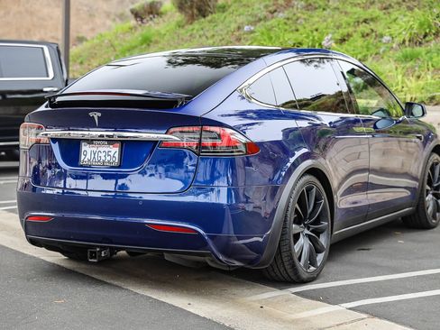 Used 2020 Tesla Model X Performance AWD/4WD image 4