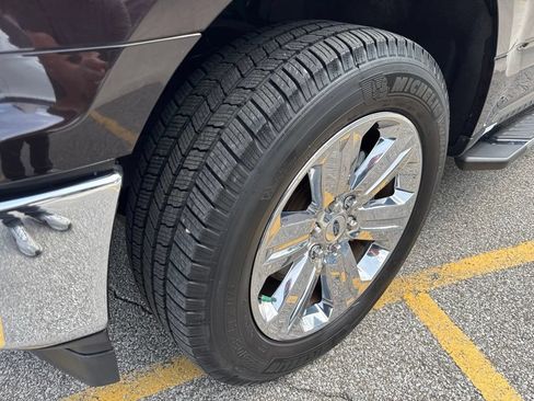 Used 2018 Ford F150 XLT w/ Equipment Group 302A Luxury AWD/4WD image 56