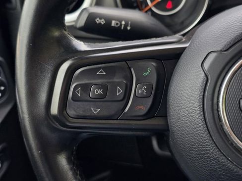 Used 2022 Jeep Gladiator Sport AWD/4WD image 18