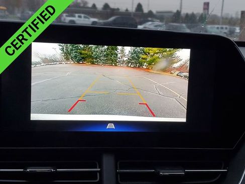 Certified 2025 Chevrolet Trax LT w/ Driver Confidence Package image 15