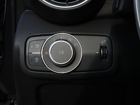 New 2025 Alfa Romeo Giulia w/ Veloce Package Rwd image 15