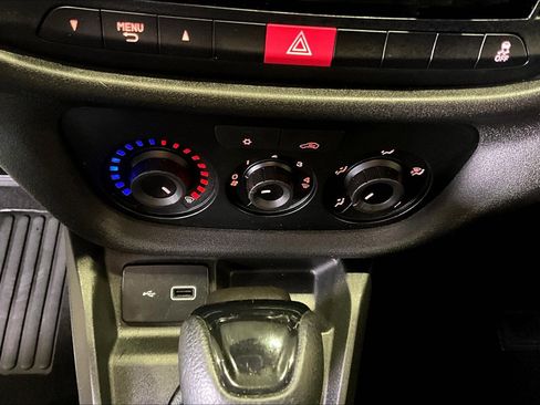 Used 2022 RAM ProMaster City Tradesman image 15