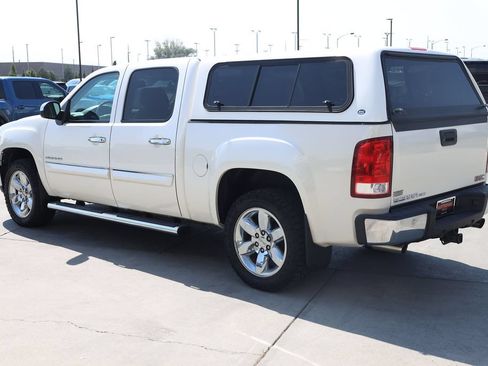 Used 2012 GMC Sierra 1500 SLT w/ SLT White Diamond Edition AWD/4WD image 4