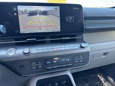 Used 2025 Hyundai Kona SEL image 18