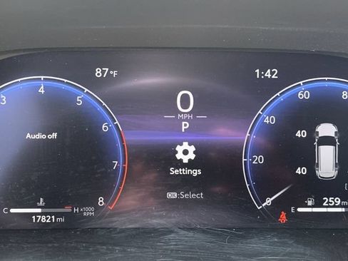 Certified 2025 Toyota Highlander Platinum AWD/4WD image 20