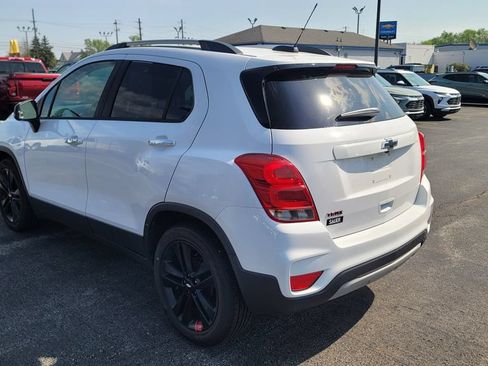 Used 2019 Chevrolet Trax LT w/ Redline Edition FWD image 5