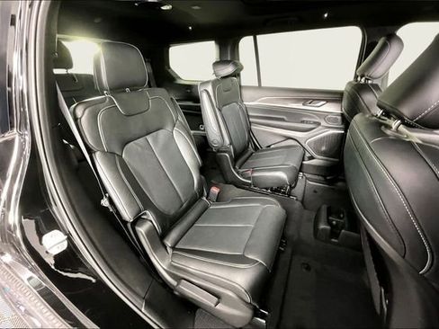 New 2026 Jeep Grand Cherokee L Limited image 11