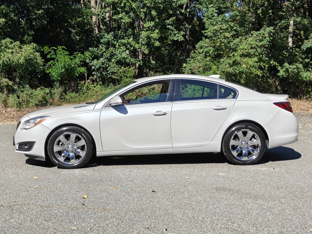 Used 2016 Buick Regal FWD image 6