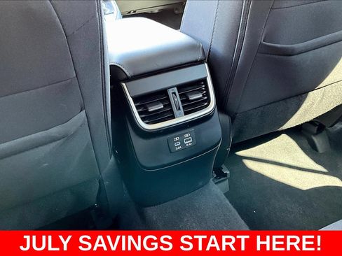 Used 2023 Subaru Outback Premium AWD/4WD image 13