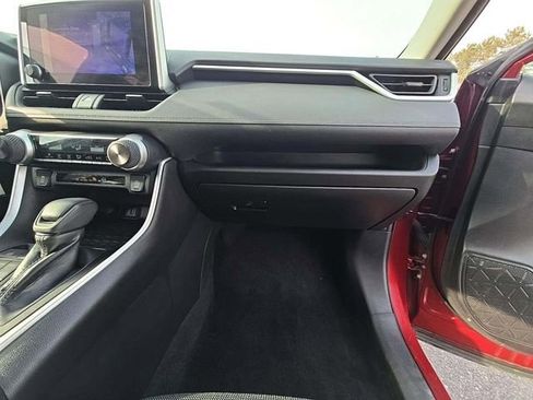 Used 2024 Toyota RAV4 LE image 13