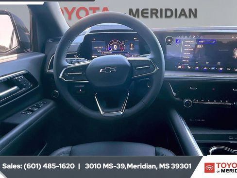 Used 2026 Chevrolet Tahoe Z71 w/ Z71 Off-Road Package AWD/4WD image 5