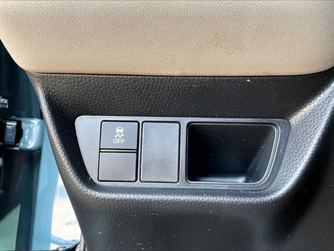 Used 2025 Honda HR-V LX image 33