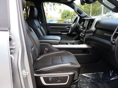 Used 2024 RAM 1500 Laramie image 30