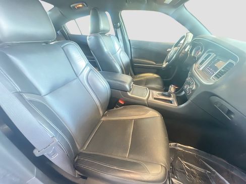Used 2021 Dodge Charger SXT w/ Leather Interior Group RWD image 27