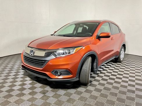 Used 2019 Honda HR-V EX image 2