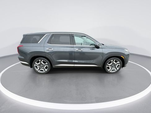 Used 2024 Hyundai Palisade Limited AWD/4WD image 9
