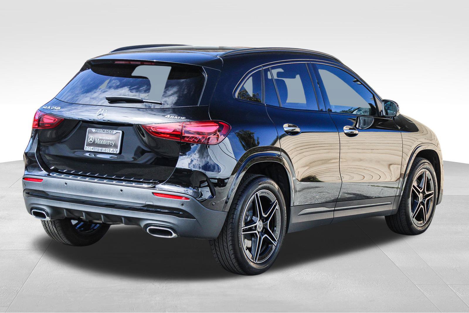 Certified 2025 Mercedes-Benz GLA 250 4MATIC image 8