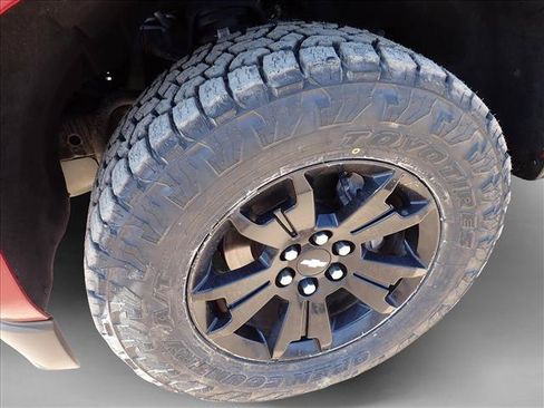Used 2018 Chevrolet Colorado Z71 AWD/4WD image 7