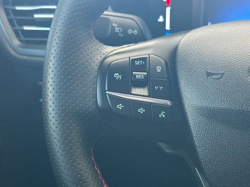 Used 2024 Ford Escape ST-Line w/ Tech Pack #1 FWD image 27
