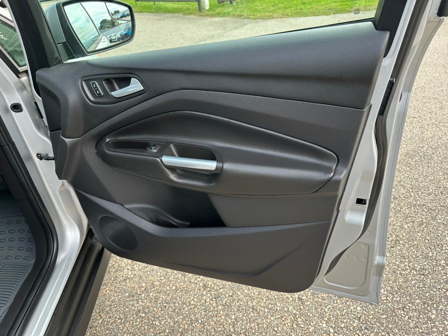 Used 2013 Ford C-MAX SE FWD image 10