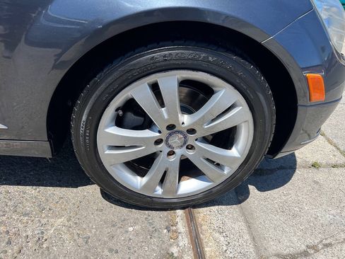 Used 2008 Mercedes-Benz C 300 Sedan image 28