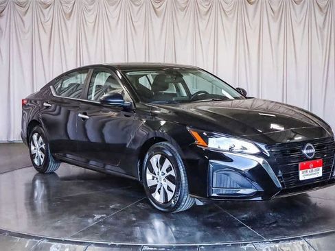 New 2025 Nissan Altima 2.5 S image 6