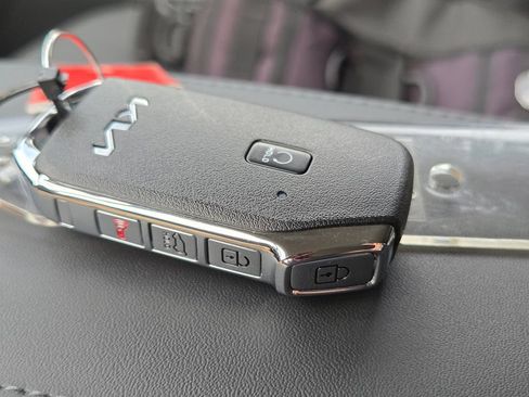 New 2026 Kia Niro Wind FWD image 30