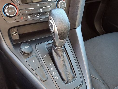 Used 2018 Ford Focus SEL w/ Cold Weather Package image 14