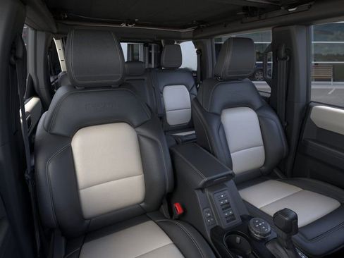New 2026 Ford Bronco Outer Banks image 11