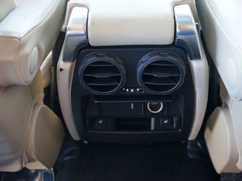 Used 2008 Land Rover Range Rover Sport HSE image 37