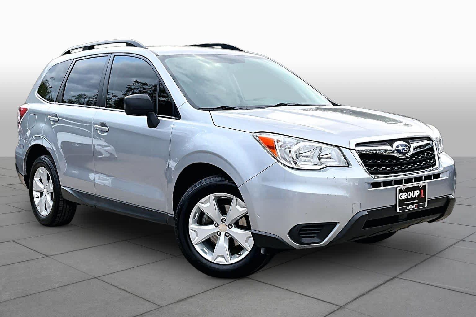 Used 2015 Subaru Forester 2.5i w/ Alloy Wheel Package AWD/4WD image 2