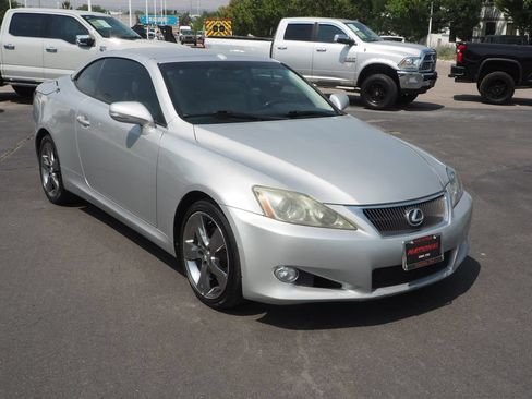 Used 2010 Lexus IS 250C RWD image 9