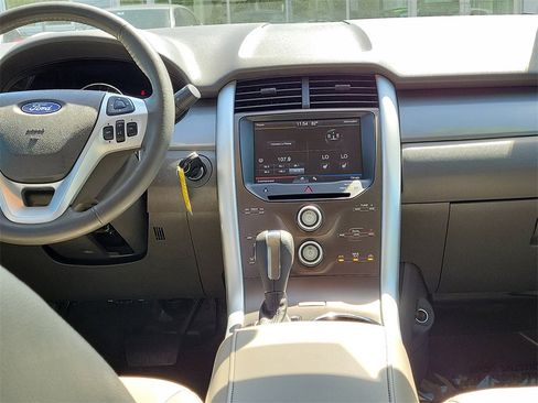 Used 2012 Ford Edge SEL image 16