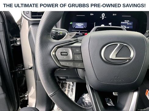 Used 2025 Lexus LX 700h F Sport AWD/4WD image 27