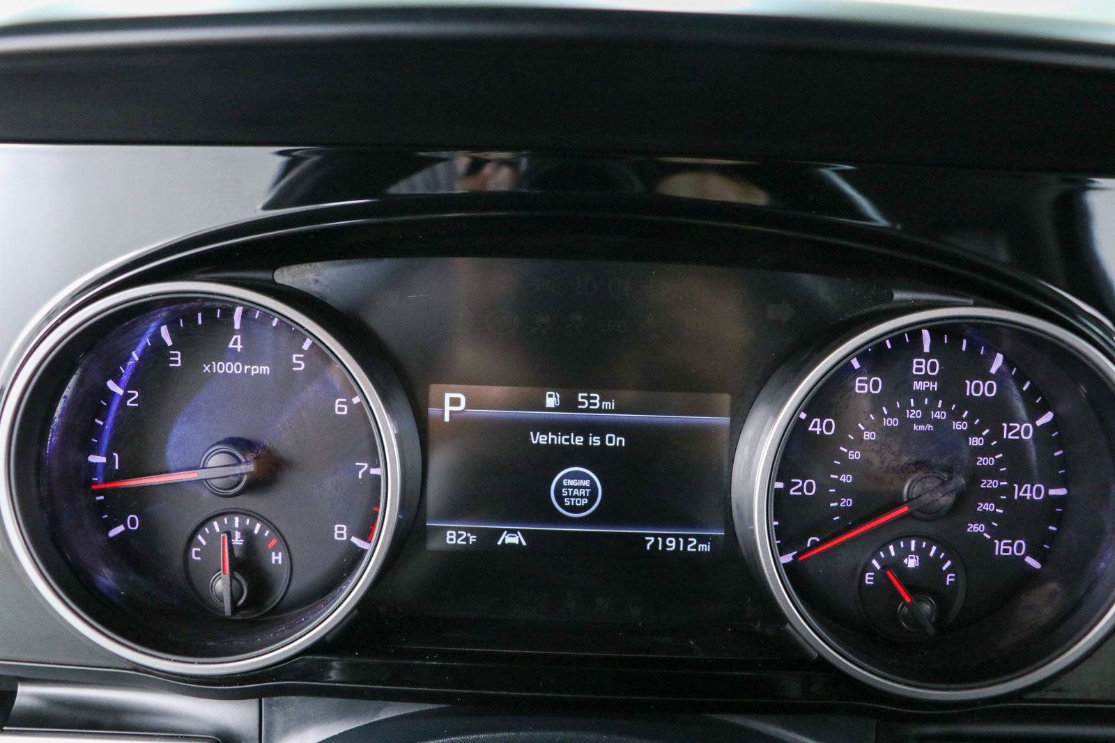 Used 2022 Kia Carnival EX FWD image 15